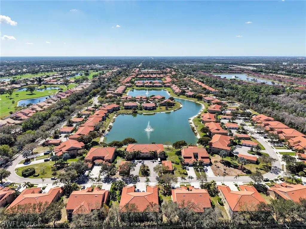 6890 Huntington Lakes Circle Naples FL 34119