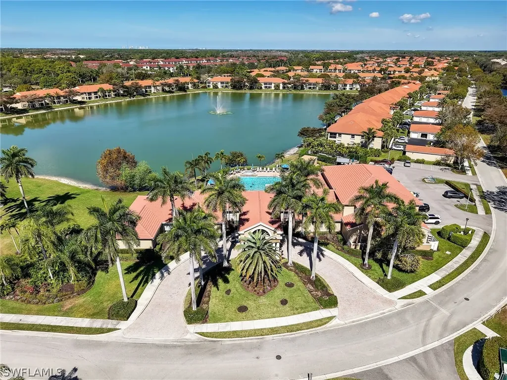 6890 Huntington Lakes Circle Naples FL 34119