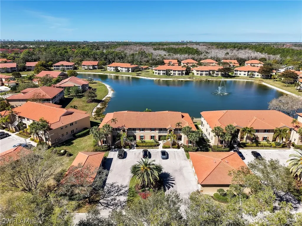 6890 Huntington Lakes Circle Naples FL 34119