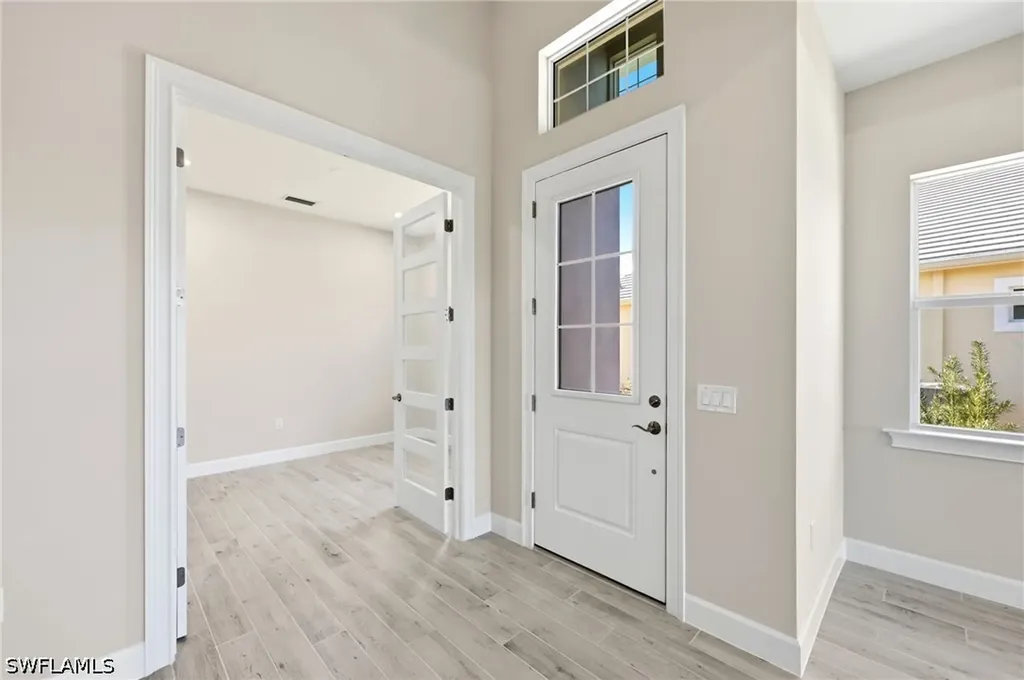 8937 Calypso Court Naples FL 34112
