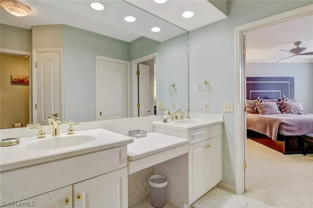 4041 Gulf Shore Boulevard N Naples FL 34103