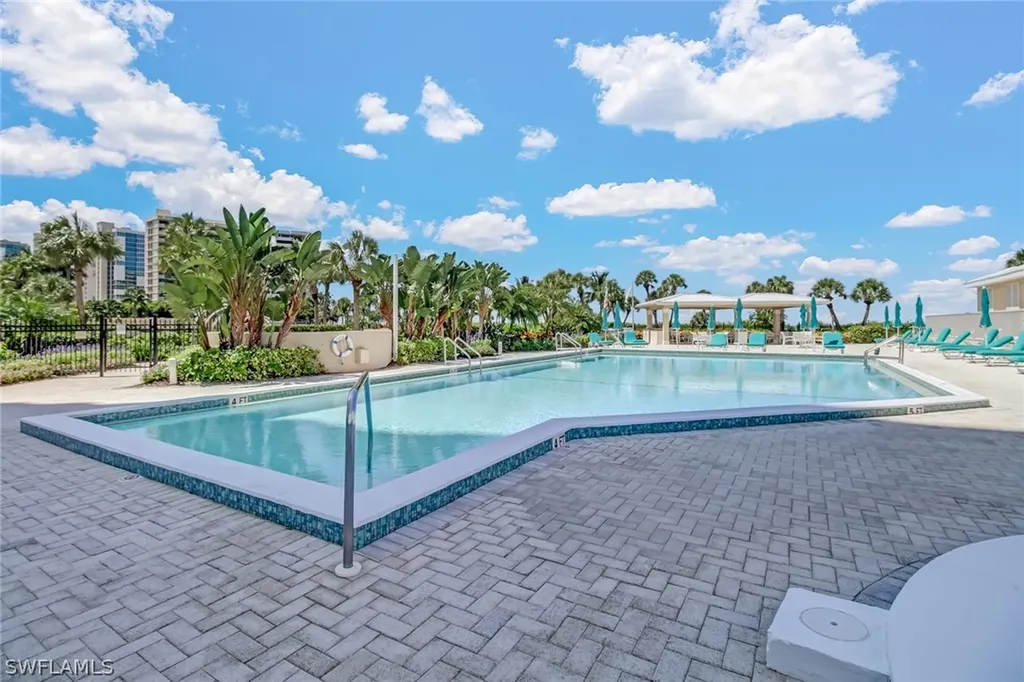4041 Gulf Shore Boulevard N Naples FL 34103