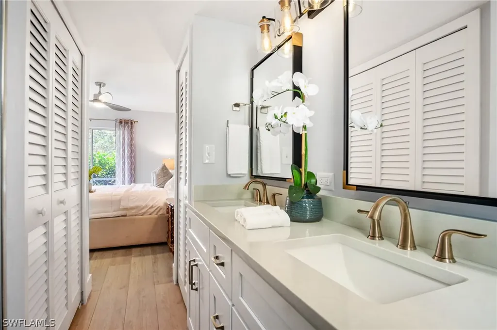 1275 7th Avenue N Naples FL 34102