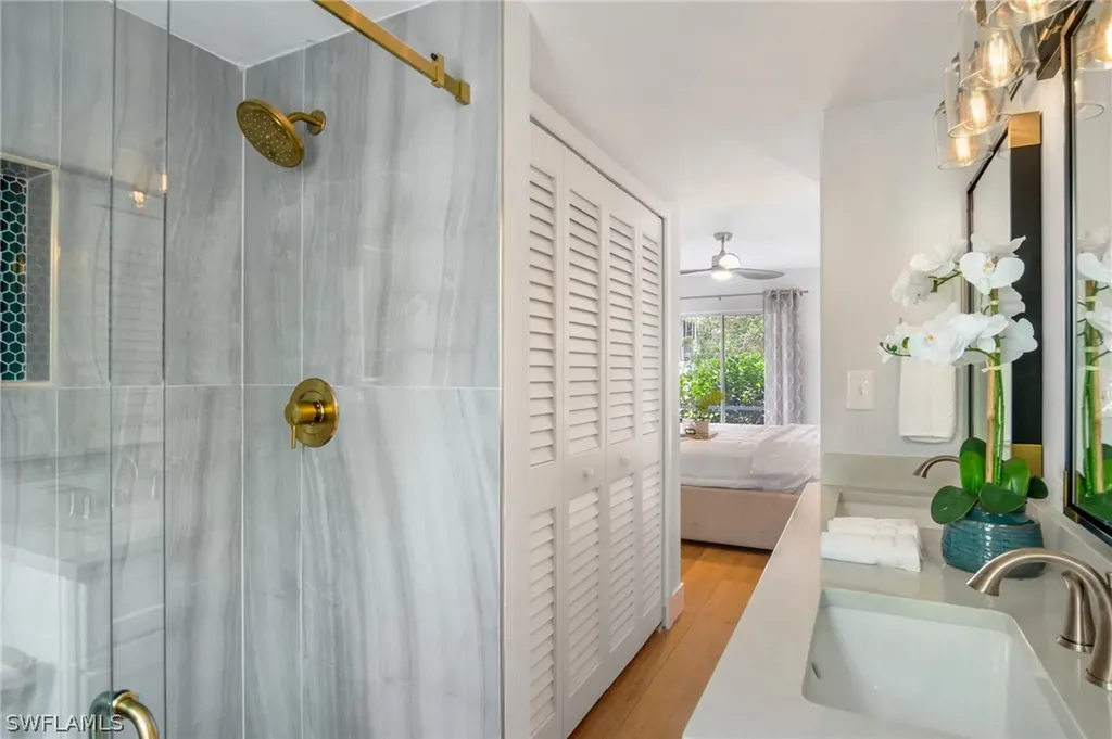 1275 7th Avenue N Naples FL 34102