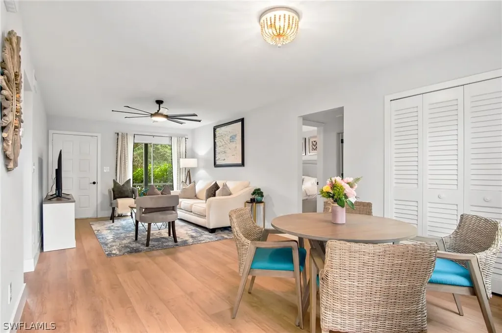 1275 7th Avenue N Naples FL 34102
