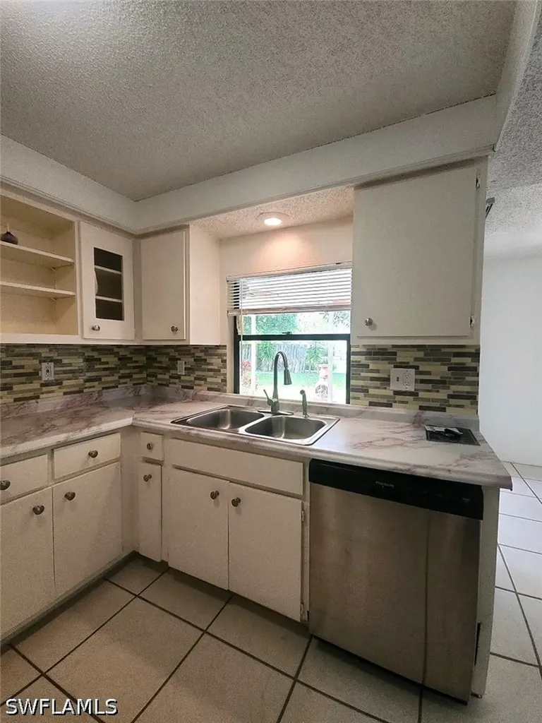 4619 Chippendale Drive Naples FL 34112