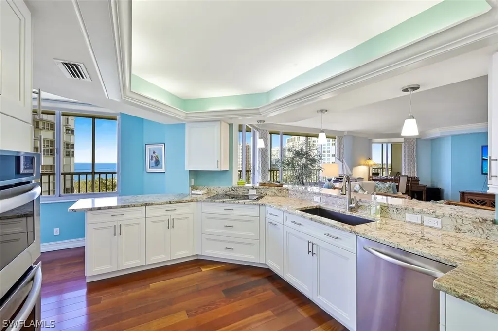 4041 Gulf Shore Boulevard N Naples FL 34103