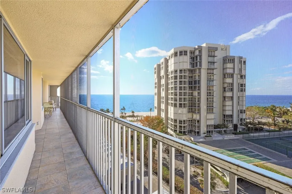 4041 Gulf Shore Boulevard N Naples FL 34103
