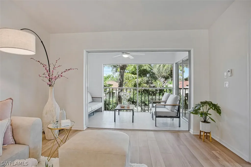 821 Gulf Pavilion Drive Naples FL 34108