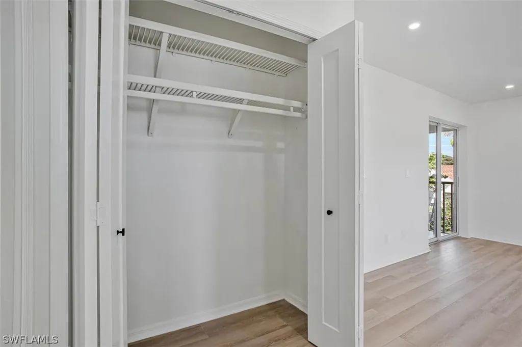821 Gulf Pavilion Drive Naples FL 34108