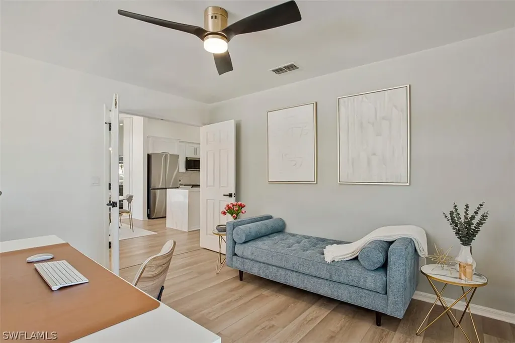 821 Gulf Pavilion Drive Naples FL 34108