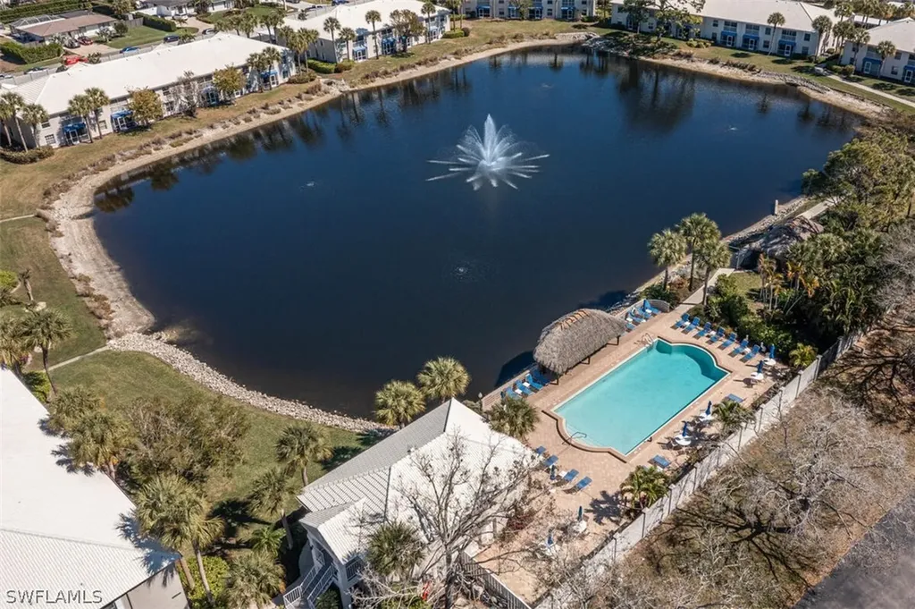 821 Gulf Pavilion Drive Naples FL 34108