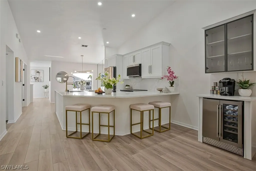 821 Gulf Pavilion Drive Naples FL 34108