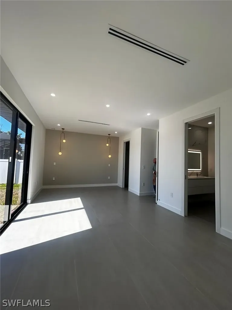 2700 SW Embers Terrace Cape Coral FL 33991