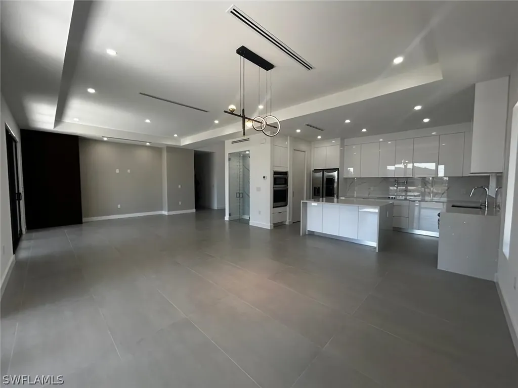 2700 SW Embers Terrace Cape Coral FL 33991