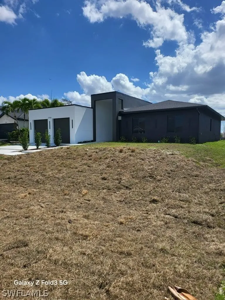 2700 SW Embers Terrace Cape Coral FL 33991