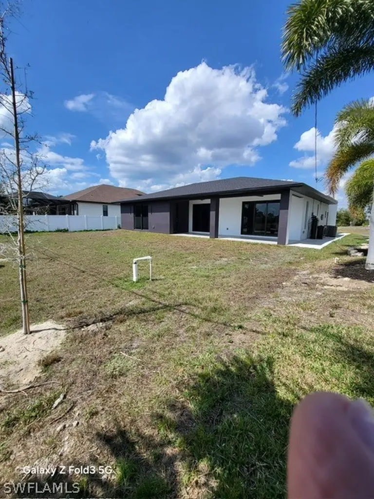 2700 SW Embers Terrace Cape Coral FL 33991