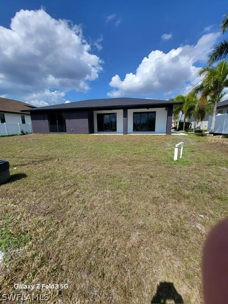 2700 SW Embers Terrace Cape Coral FL 33991