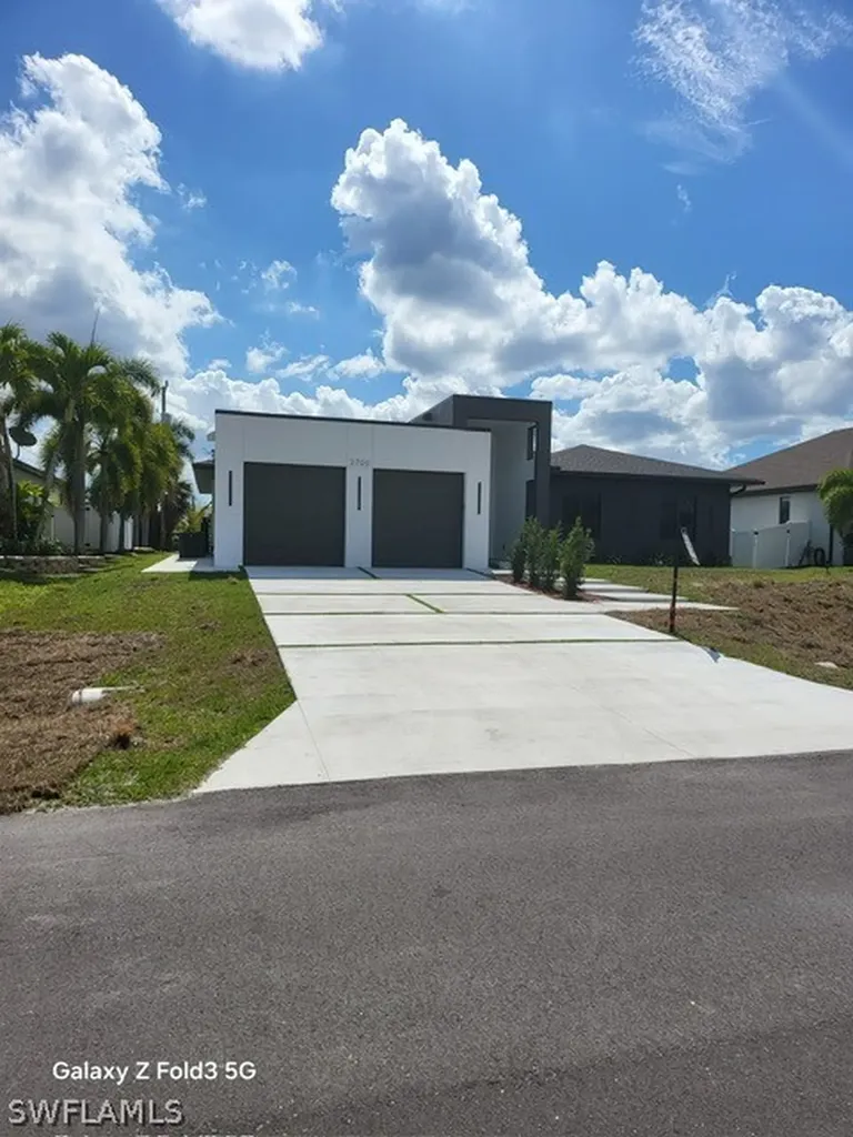 2700 SW Embers Terrace Cape Coral FL 33991