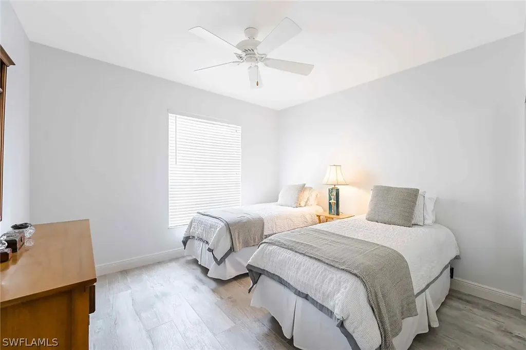 651 Wiggins Lake Drive Naples FL 34110