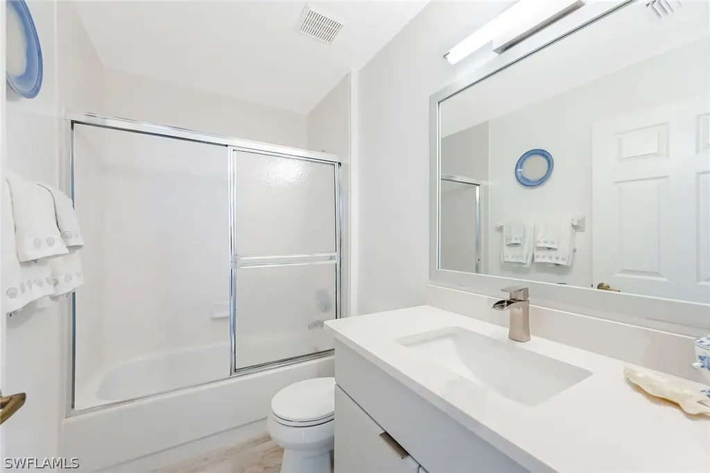 651 Wiggins Lake Drive Naples FL 34110