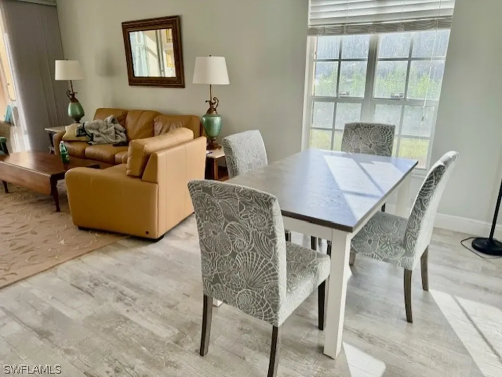 651 Wiggins Lake Drive Naples FL 34110
