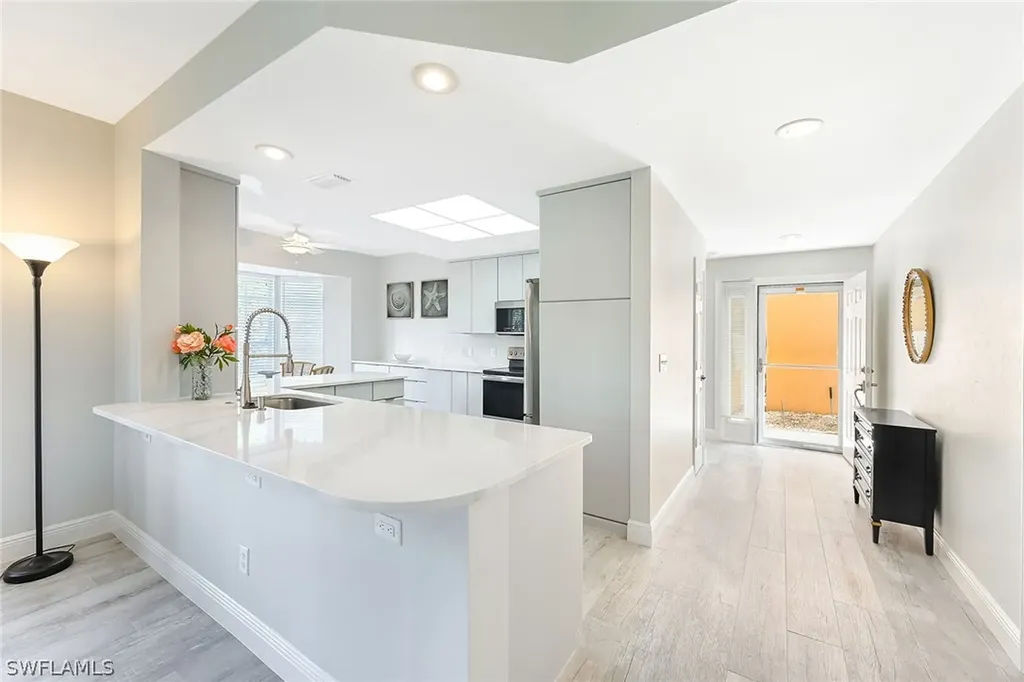 651 Wiggins Lake Drive Naples FL 34110