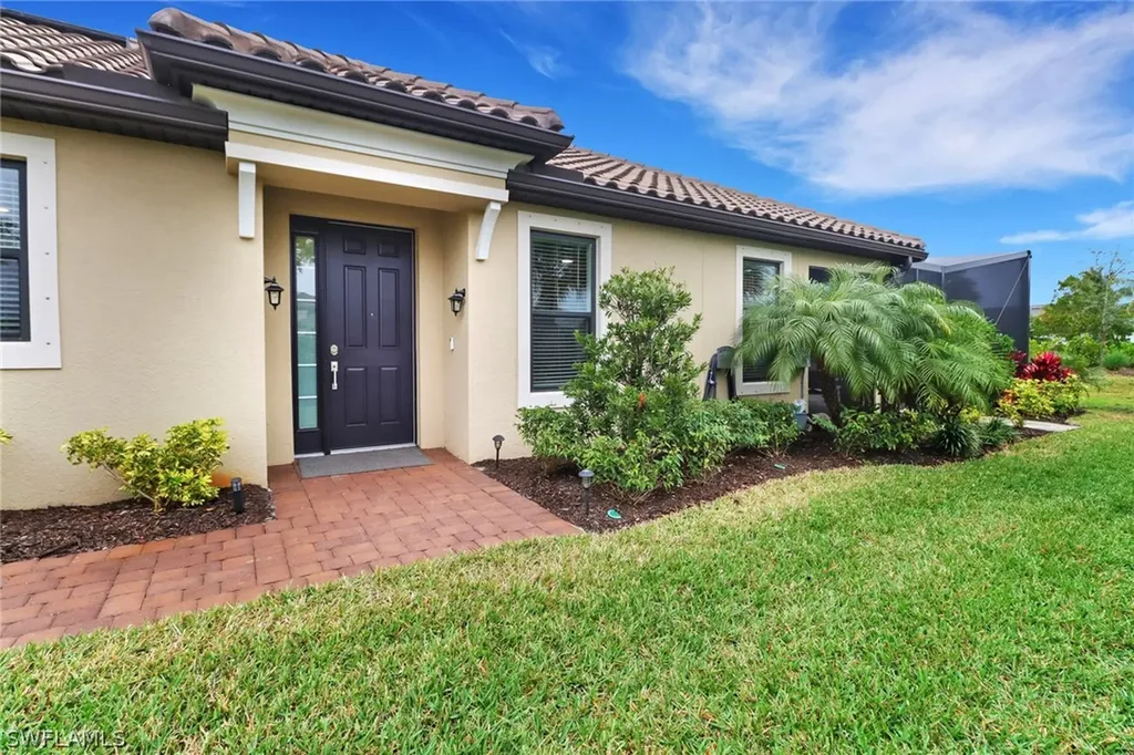 15210 Sacile Street Naples FL 34114