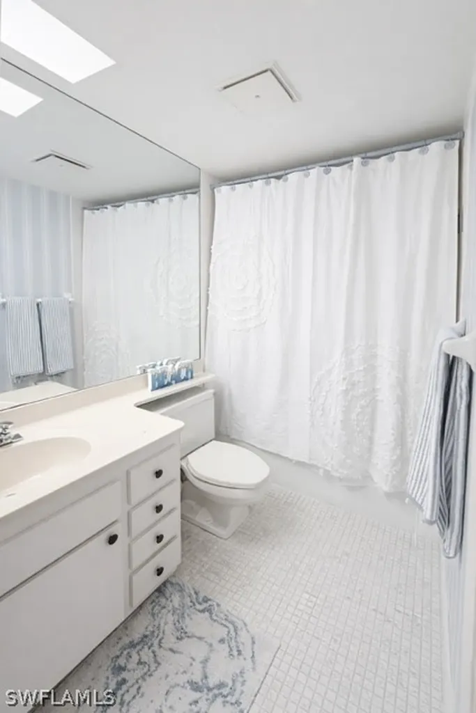 6040 Pelican Bay Boulevard Naples FL 34108