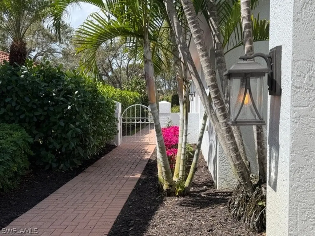 11472 Quail Village Way Naples FL 34119