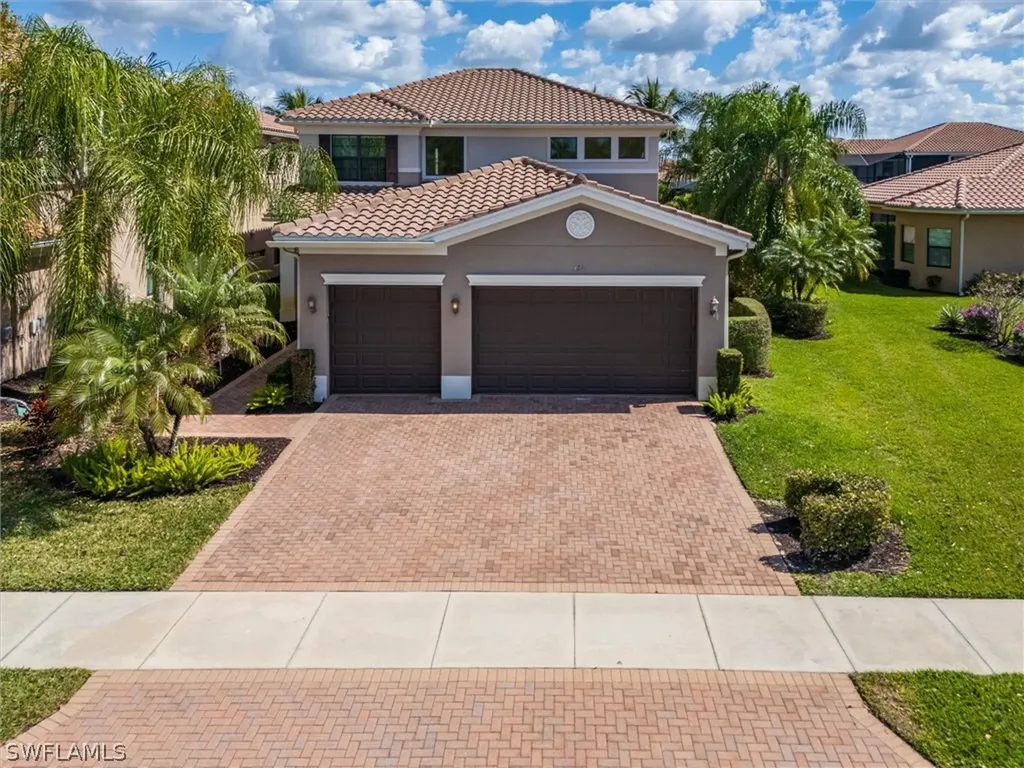 3296 Pacific Drive Naples FL 34119