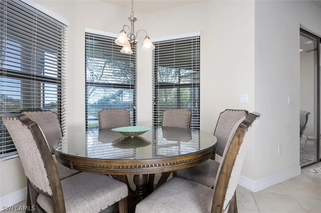 3296 Pacific Drive Naples FL 34119