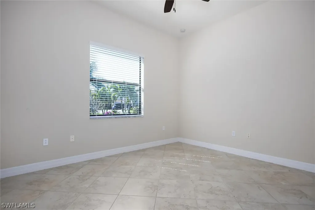 3296 Pacific Drive Naples FL 34119