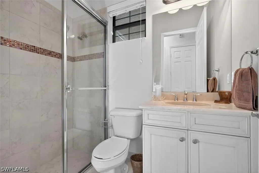 3296 Pacific Drive Naples FL 34119