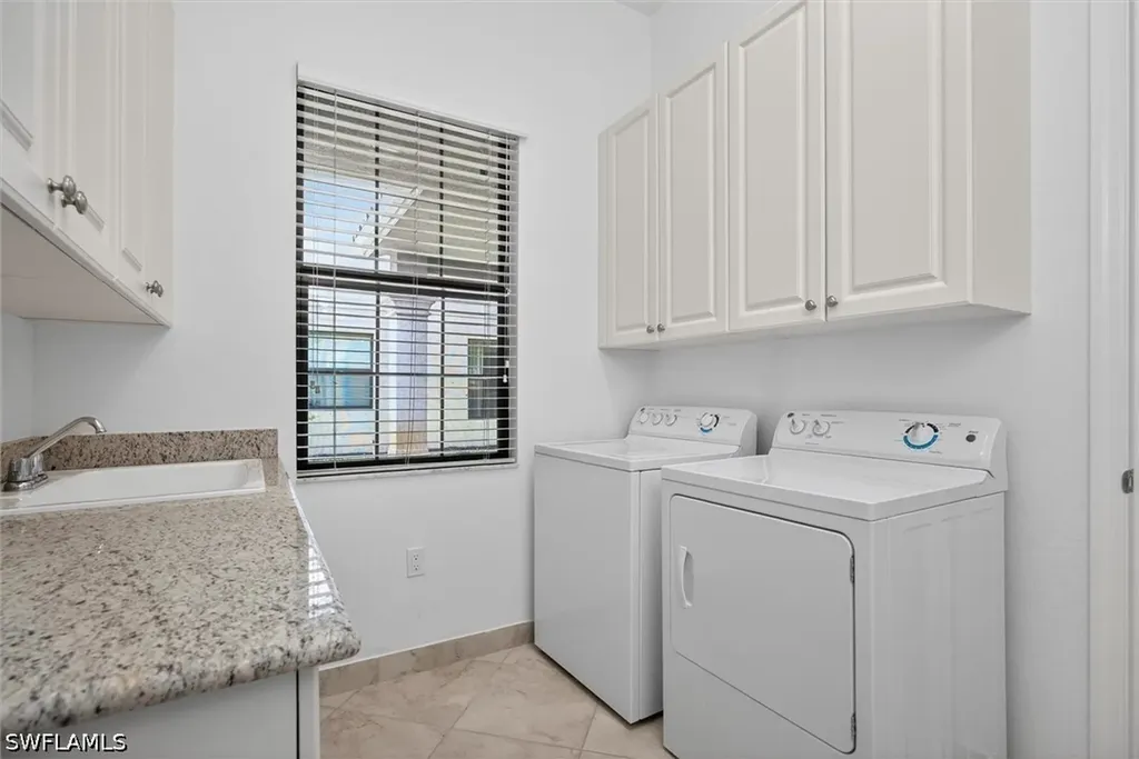 3296 Pacific Drive Naples FL 34119