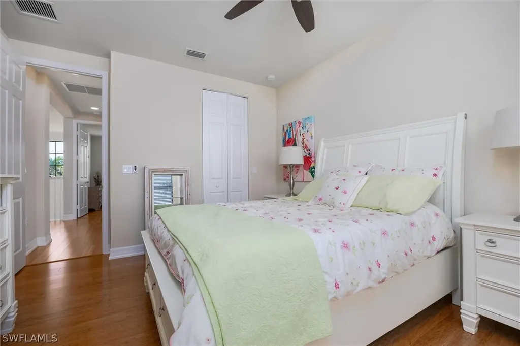 3296 Pacific Drive Naples FL 34119