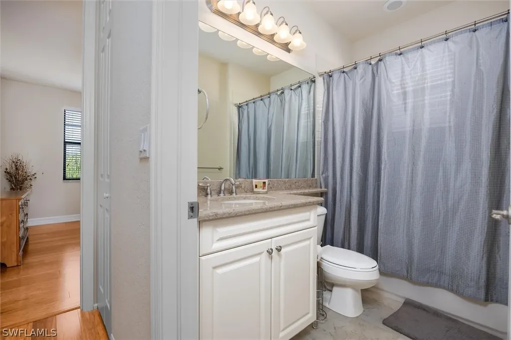 3296 Pacific Drive Naples FL 34119