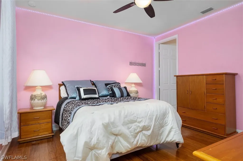 3296 Pacific Drive Naples FL 34119