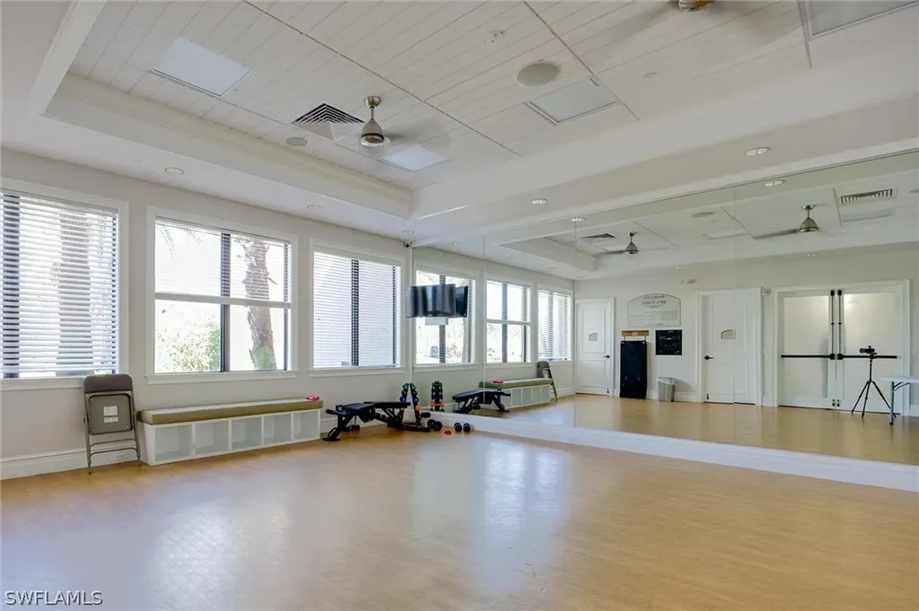 3296 Pacific Drive Naples FL 34119
