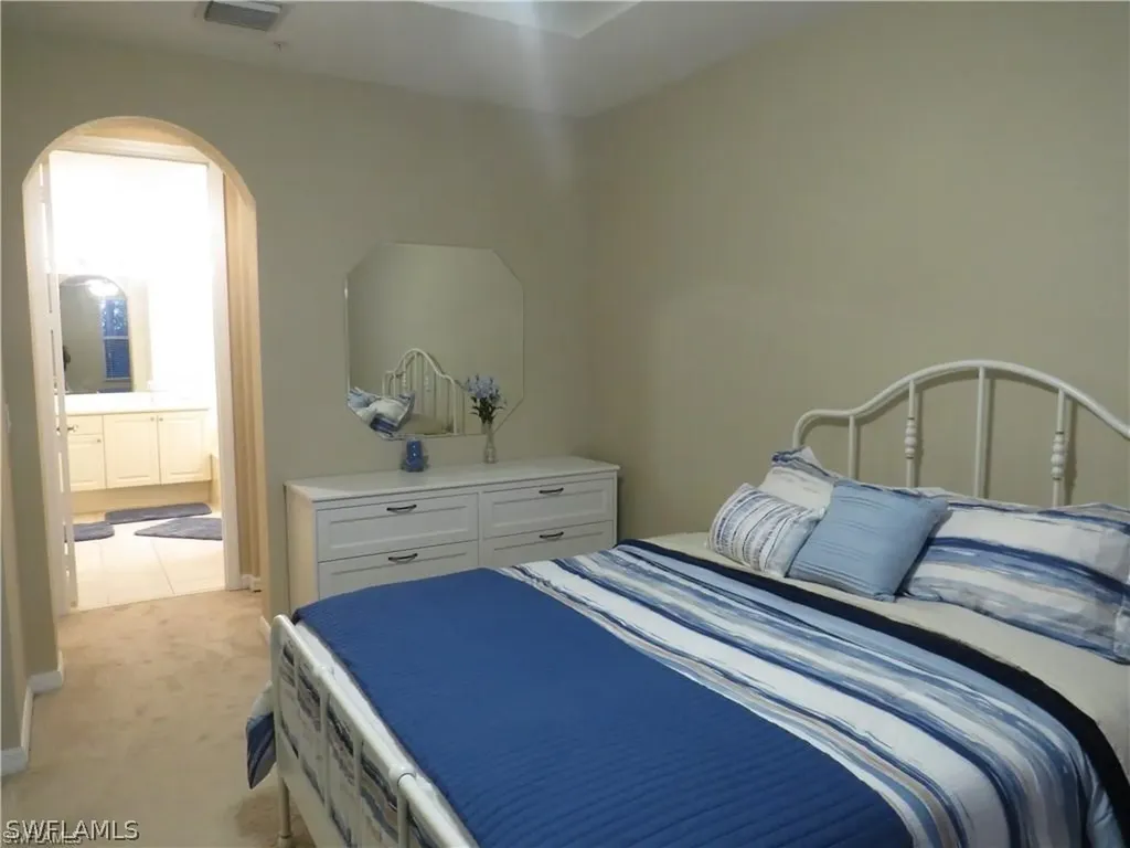 1305 Mariposa Circle Naples FL 34105