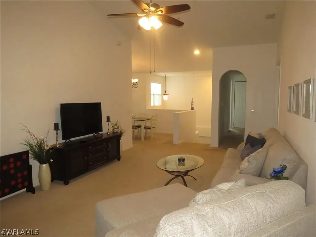 1305 Mariposa Circle Naples FL 34105