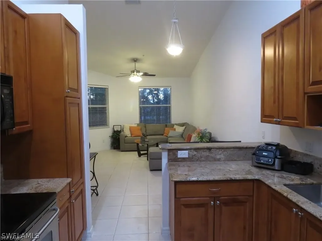 1305 Mariposa Circle Naples FL 34105