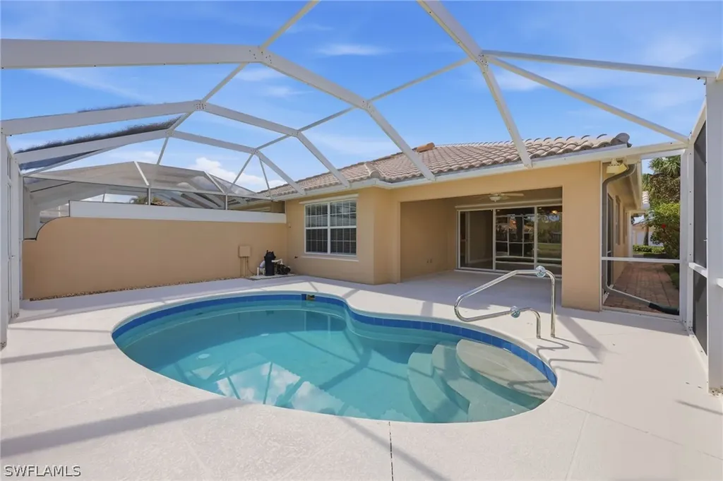 Naples FL, 7647 Novara Court