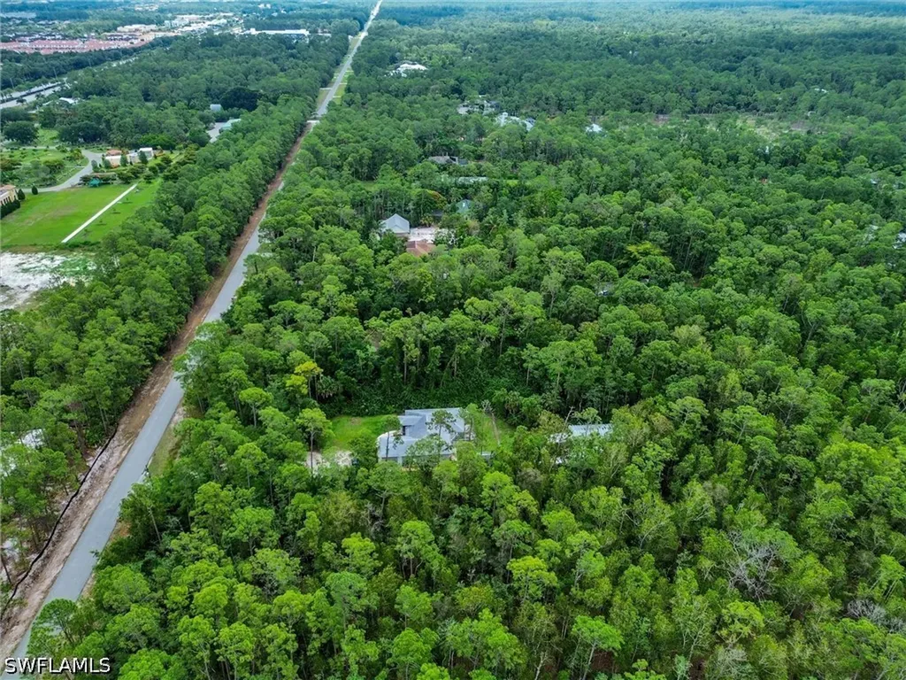 5040 Cherry Wood Drive Naples FL 34119