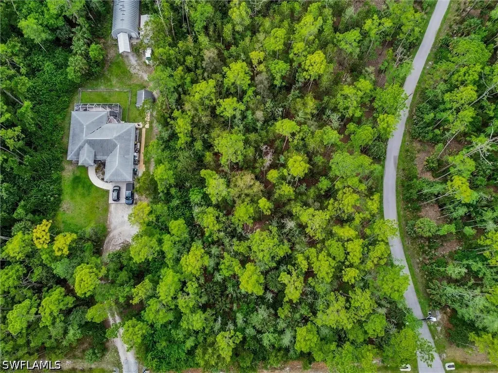 5040 Cherry Wood Drive Naples FL 34119