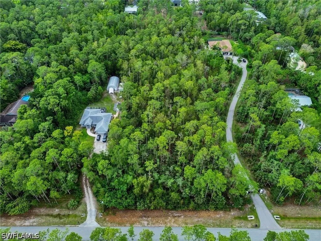 5040 Cherry Wood Drive Naples FL 34119