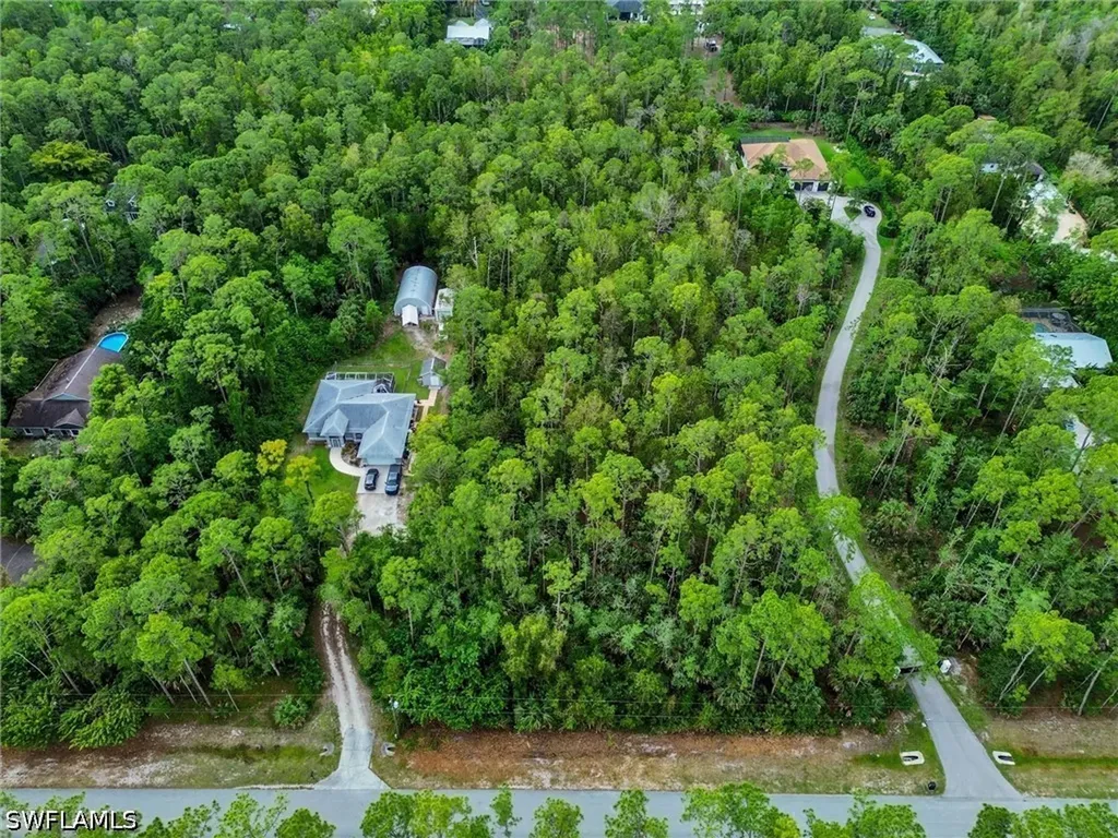 5040 Cherry Wood Drive Naples FL 34119