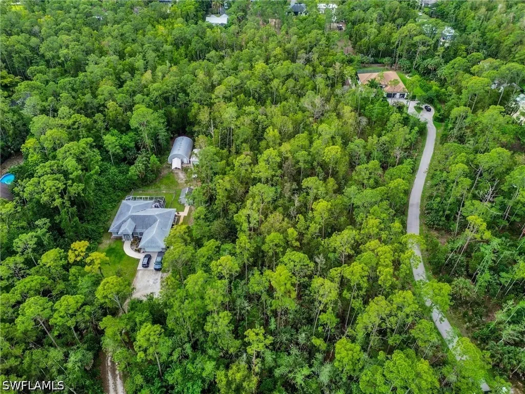 5040 Cherry Wood Drive Naples FL 34119