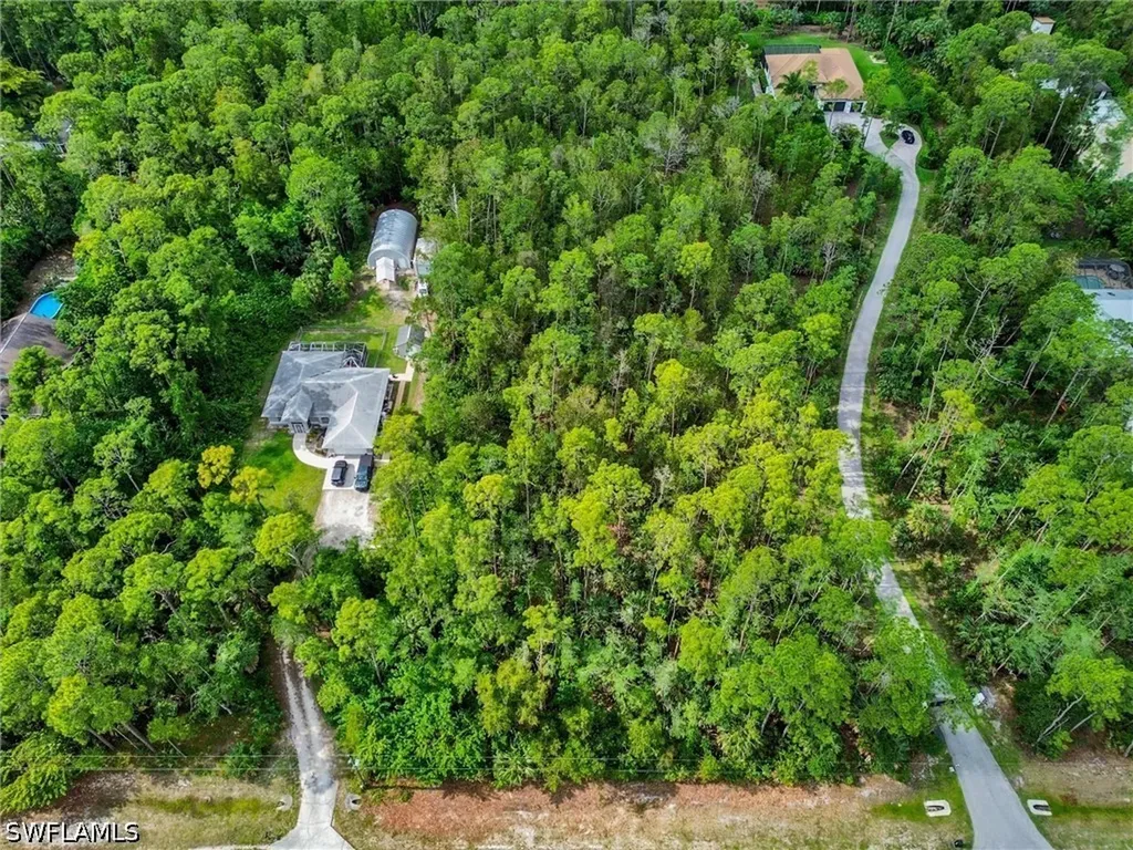 5040 Cherry Wood Drive Naples FL 34119