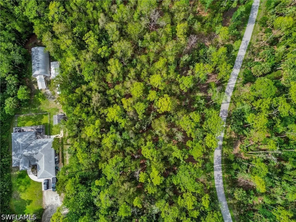 5040 Cherry Wood Drive Naples FL 34119